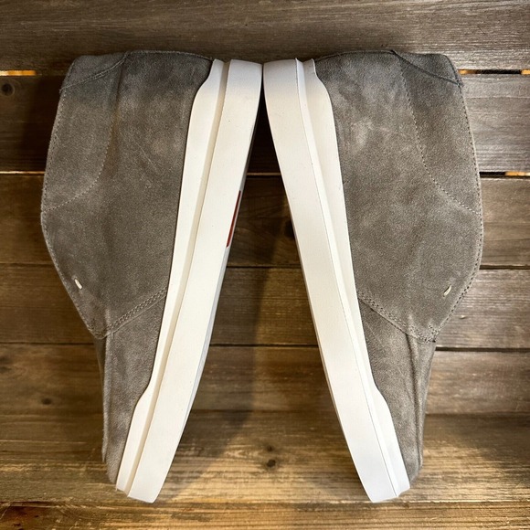New NWOB Mens Boggi Gray Suede Leather Ankle‎ Chukka Boots Size EU 43 US 9 M main image 4